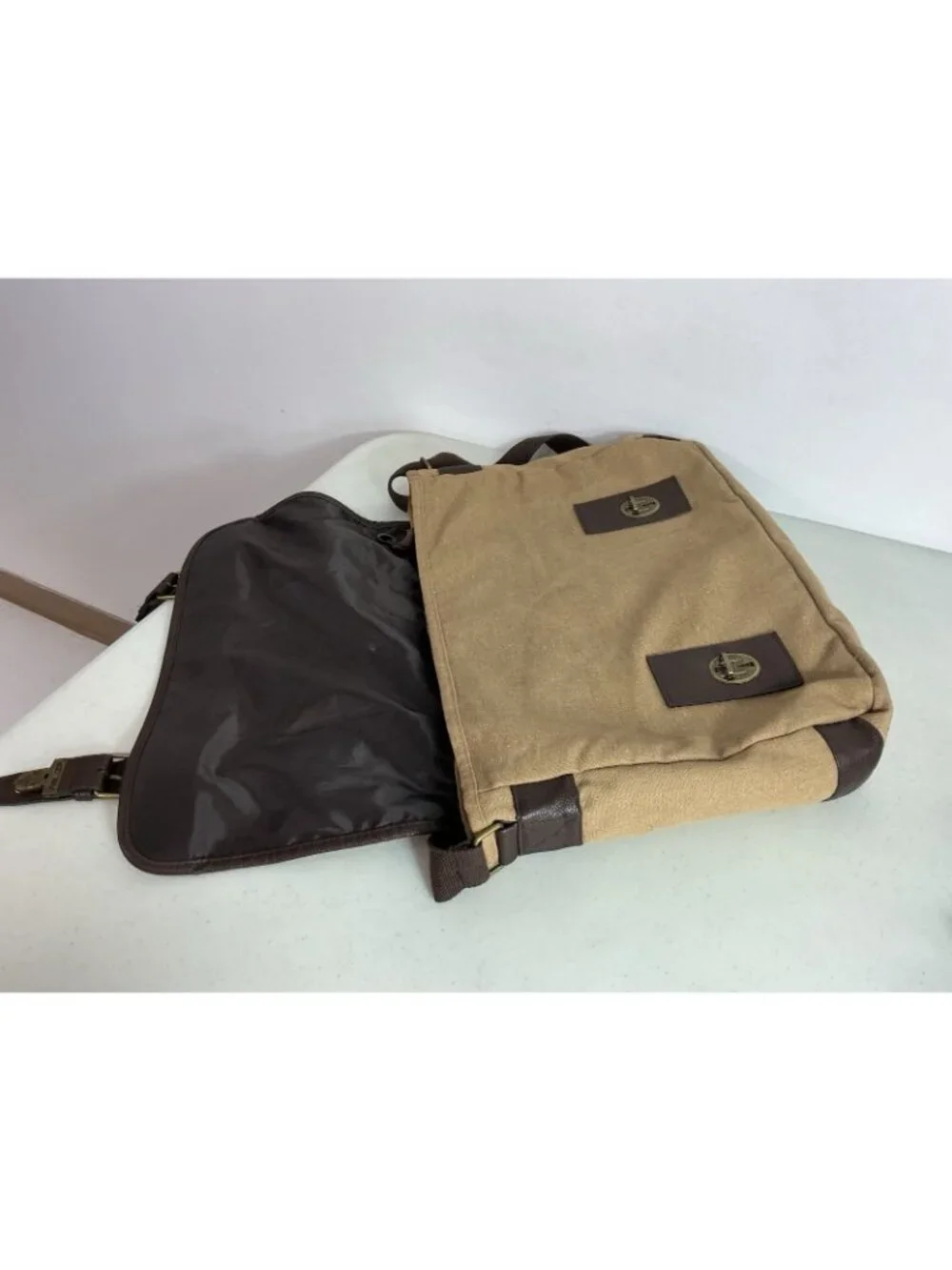 Wells Fargo Tan Canvas Brown Leather Messenger Bag Utility Crossbody